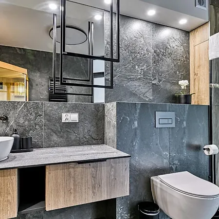 アパート Orlik Vip - Dwupoziomowy Sniezka Skyline Z Prywatna Sauna カルパッチ