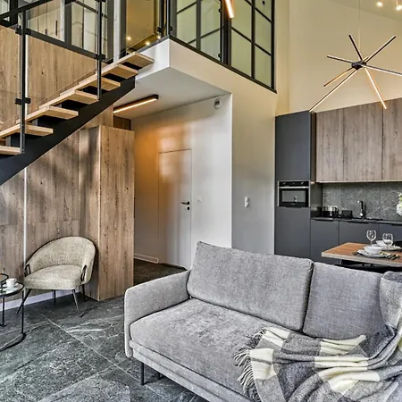 Orlik Vip - Dwupoziomowy Sniezka Skyline Z Prywatna Sauna * カルパッチ